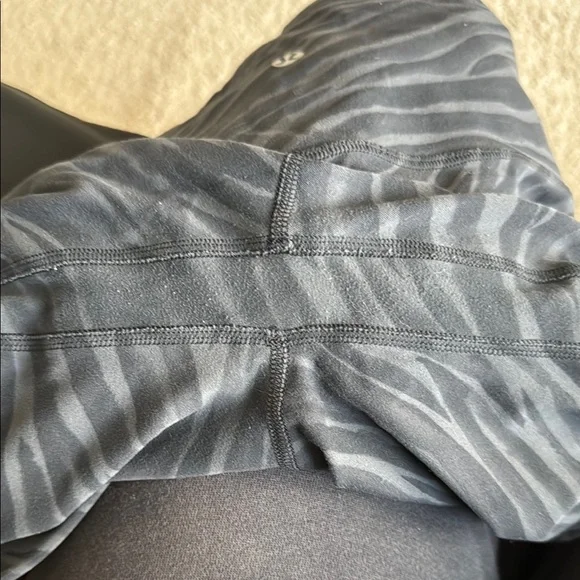 Lululemon Align Set (Le Tigre)
